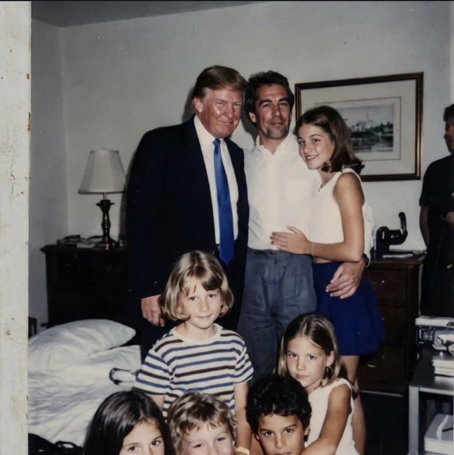 SpotBarked's tweet photo. I Implore you to NOT BE SILENT about the Things that He Does to the Children.  You have no idea what power you posses and in this short adventure it is imperative that you not let this go by. You can Give Voice to the Voiceless.  Say It Now: I Will Not Be Distracted: EVER!👪 https://t.co/ahRsODwvOQ