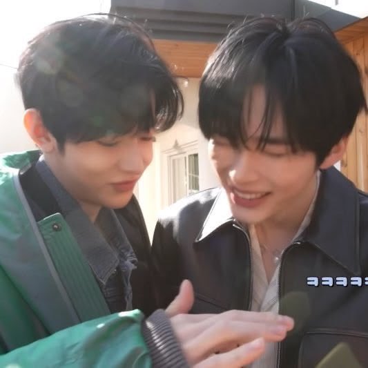 shbfein's tweet photo. MY BABIES 😭😭😭😭 https://t.co/9eat6Nx3yP