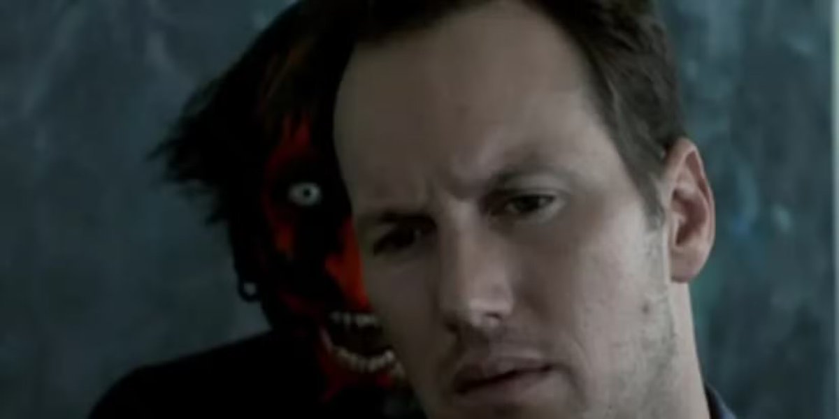 CzarKingBilly's tweet photo. @claireternal I meant this dollar store Darth Maul.. thing they decided to go with. They gave it an earring ffs. Completely deflated the entire movie for me https://t.co/bvjUjPaTZQ