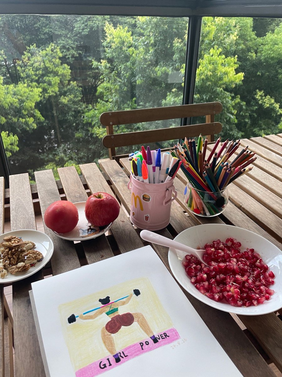 TabithaWehf1's tweet photo. Acabo de encontrar un dibujo adorable de mi hijo en la mesa mientras ordeno la vajilla después del almuerzo https://t.co/uws0w82Wx5