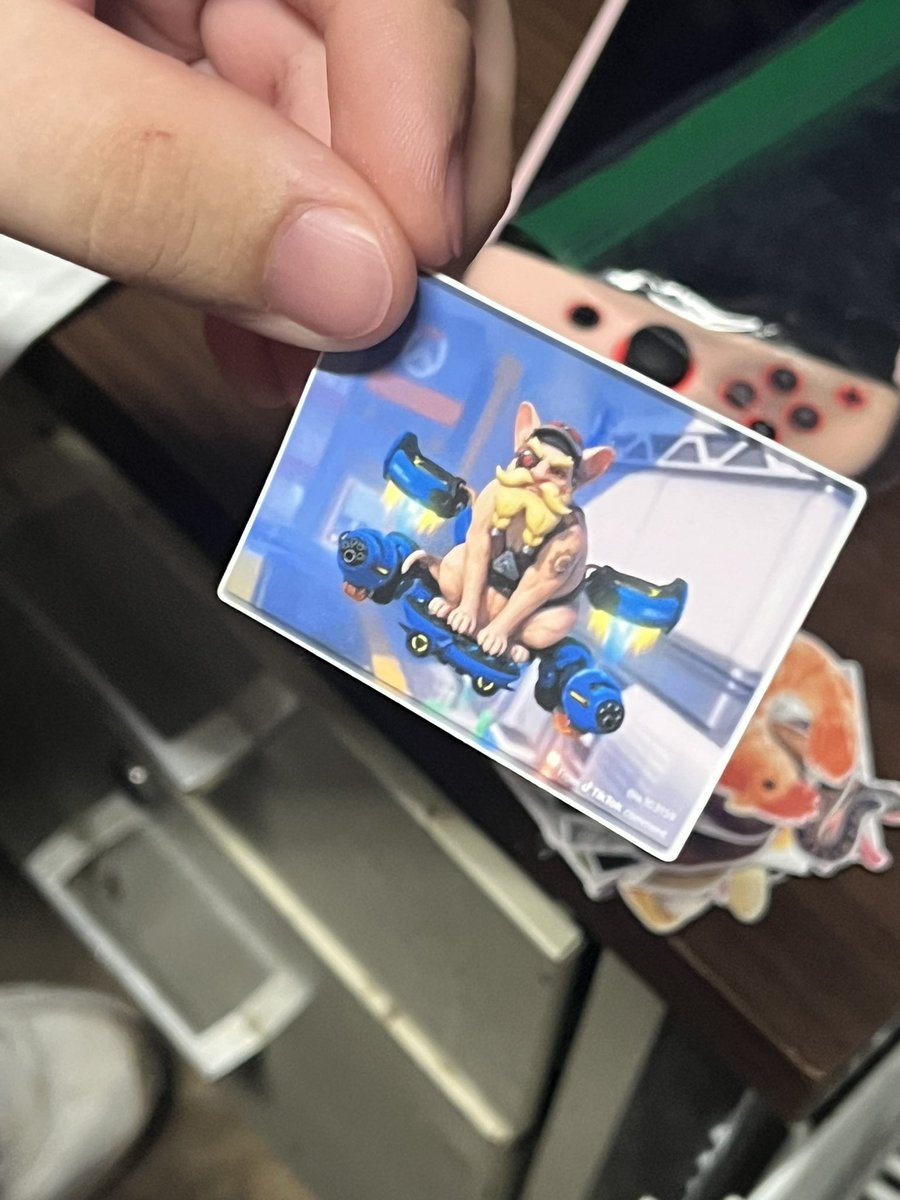 jupilation's tweet photo. coworker just whipped this out???? https://t.co/fegbChaPVK