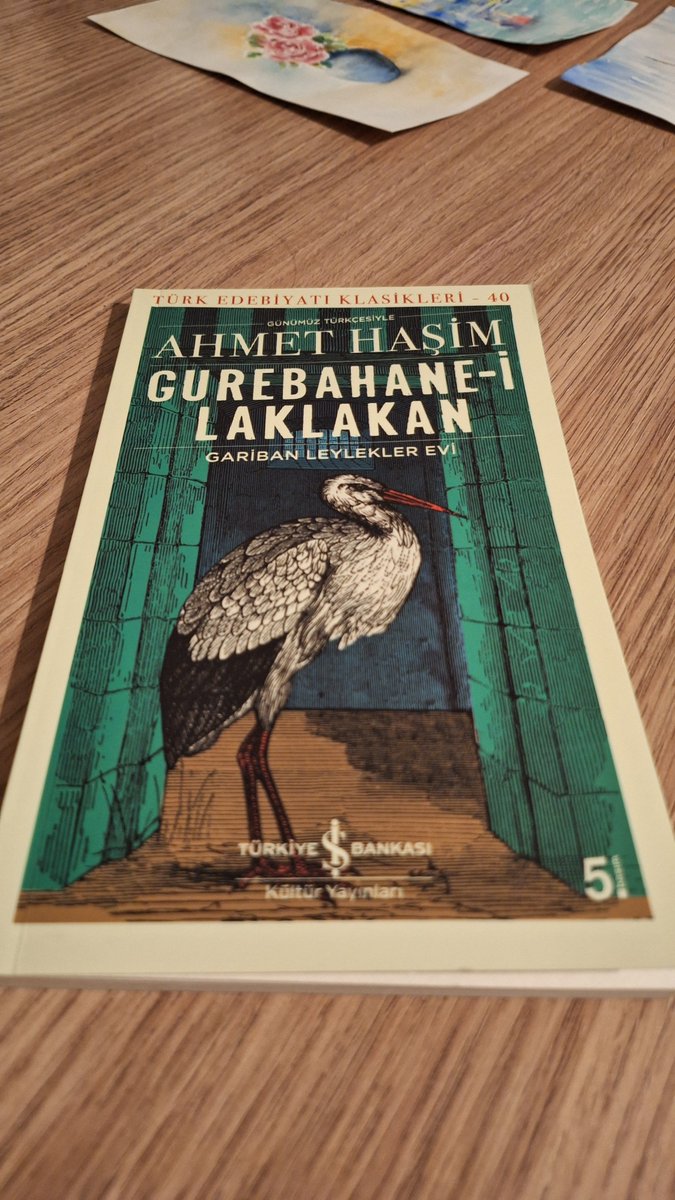 ozgul__onder's tweet photo. https://t.co/2zVHoqbgN4
🔸️
'İşte gurebahane-i laklakan! dedi. Biliniz ki bahçemin bu köşesi hakikat şeklini almış kendi hayalimdir...Fırsat buldukça buraya sığınırım. Bu inziva köşesinde arkadaşlarım yalnız sakat ve ihtiyar bir iki leylektir. https://t.co/vgebiUaxlO
