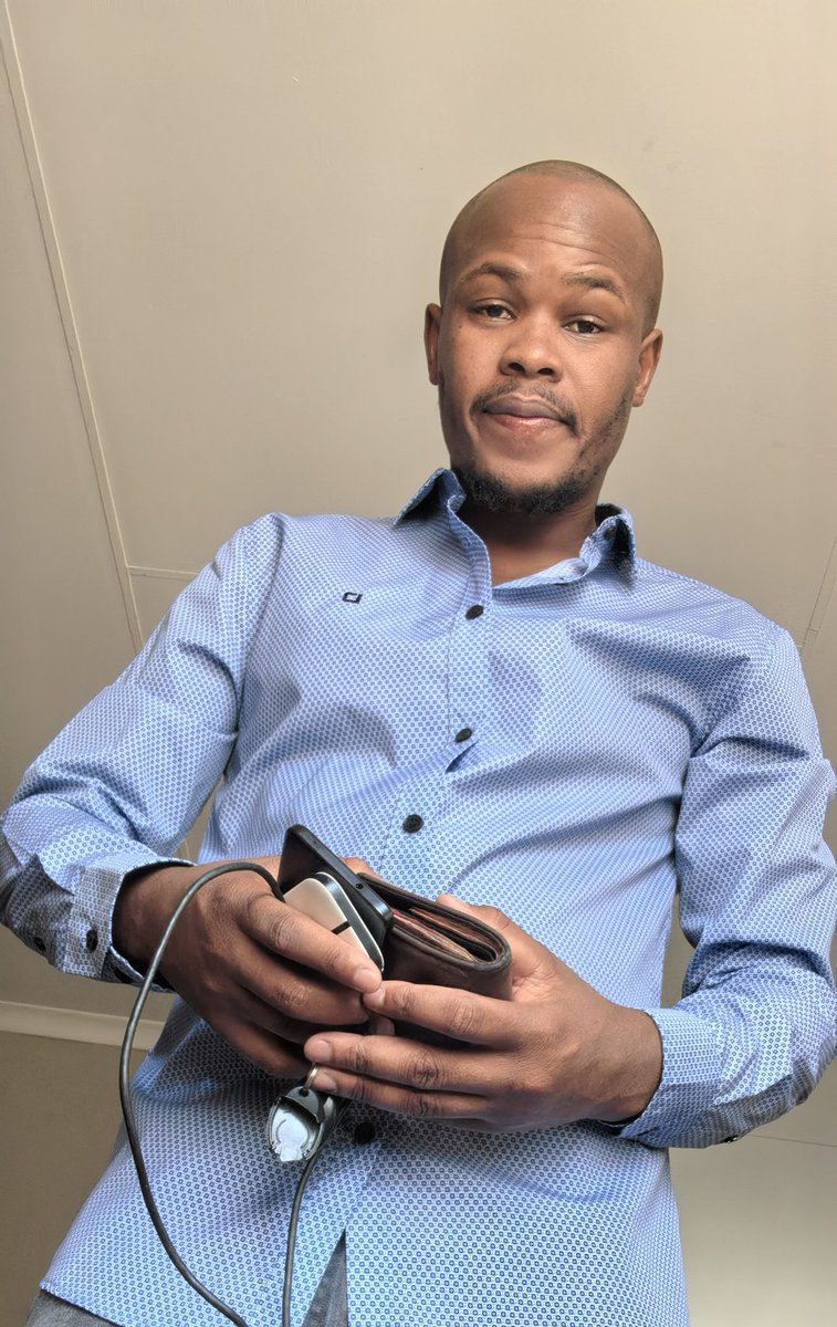 HMokale55047's tweet photo. #umjolowithazola
Age :38
Kids:1
Location:Mpumalanga(Secunda)
People with good heart Are Always unlucky when it comes to relationship💔
Relationship:Single and ready to settle down https://t.co/PbC47rGqSd