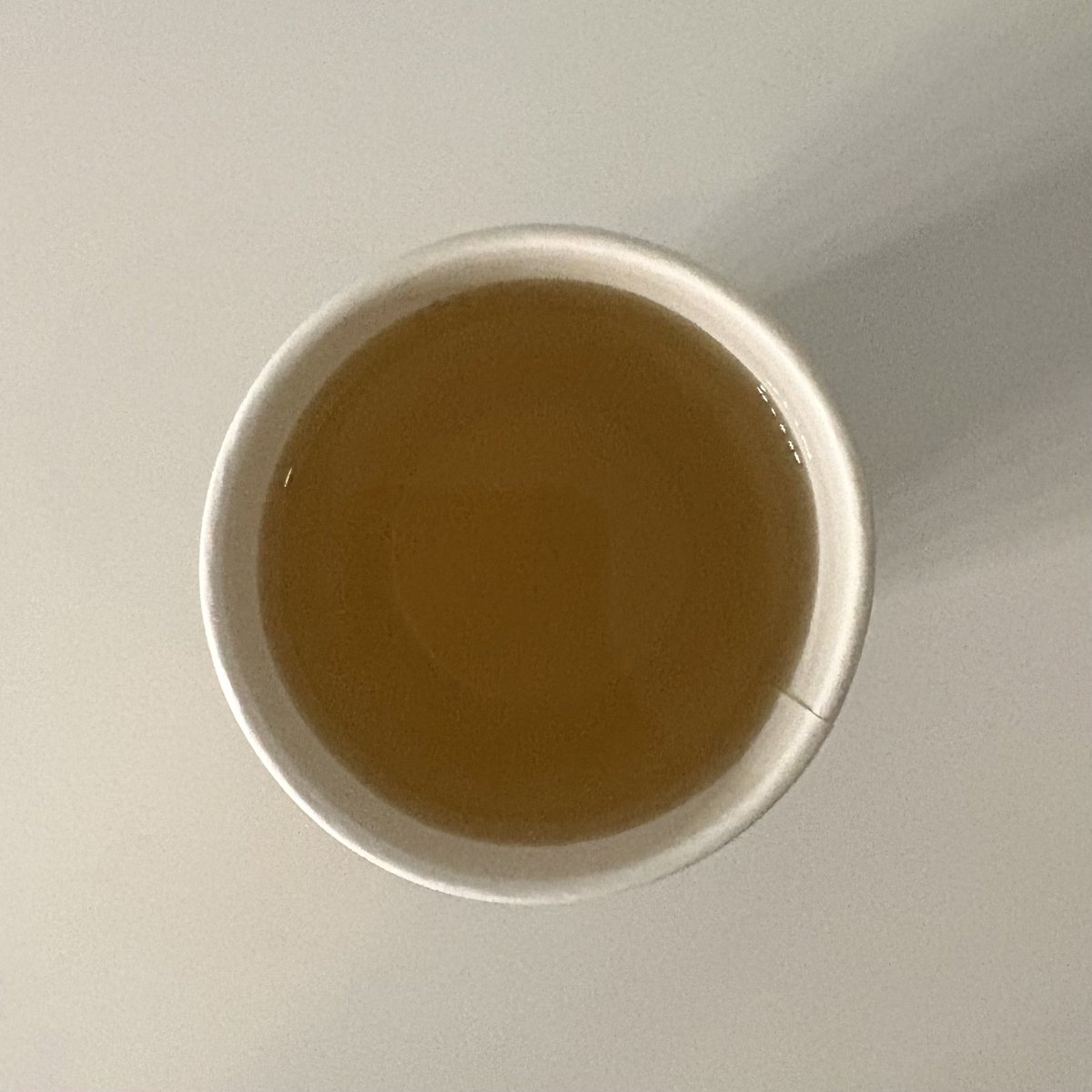 Misfleur_'s tweet photo. ♡Wiat
 -Tea w/honey and sugar (39 cals)
 -12 blueberries (9 cals)
 -Double chocolate donut (260 cals)
 -Borscht (172 cals)
 -Iced tea (60 cals) https://t.co/e4Bl2vmEOK