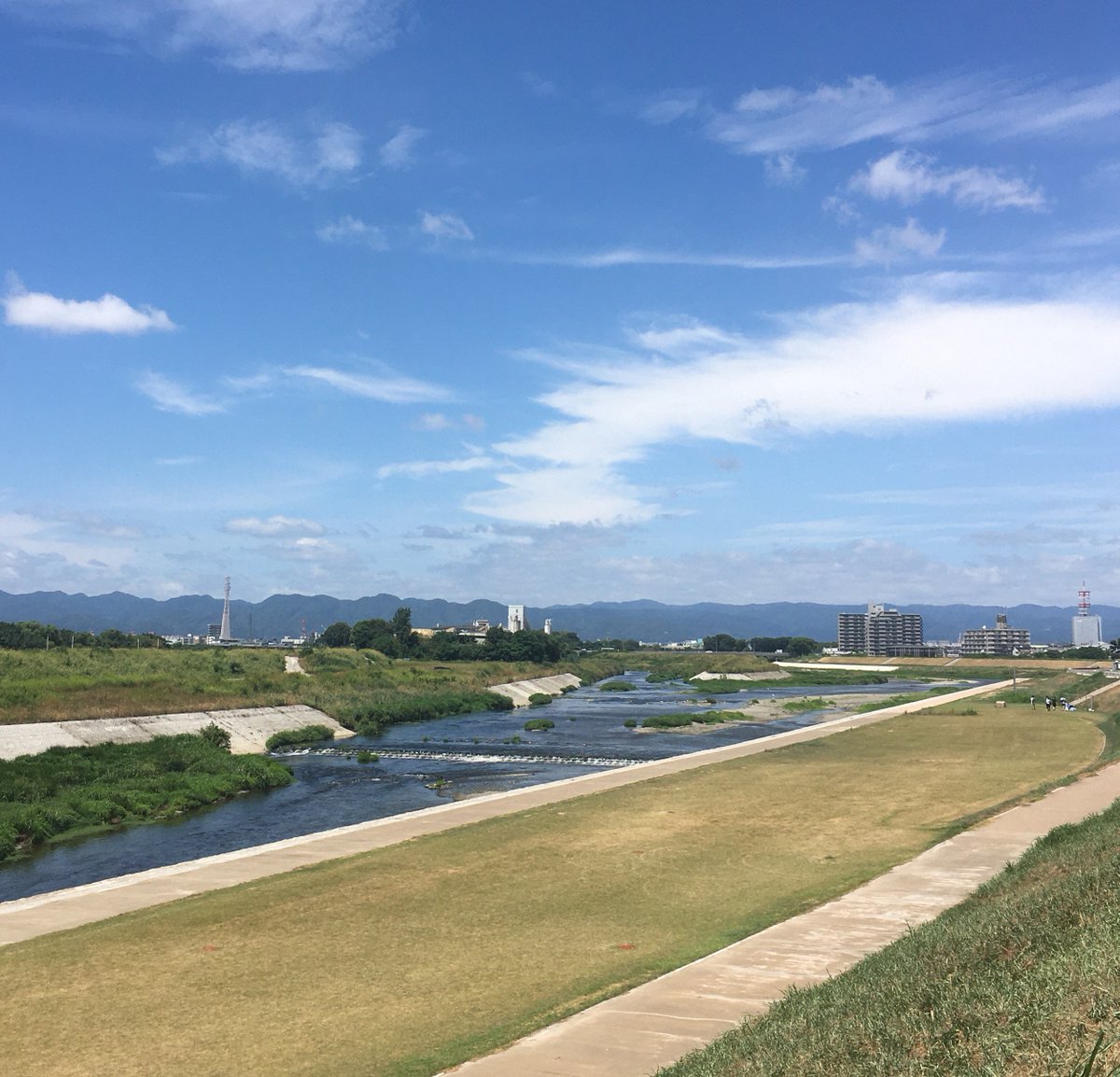 haruta6368's tweet photo. おはようございます！
水曜日、秋分の日です🌤️
中央4日間開催お疲れ様でした😌

ということで😉
浦和10R　#オーバルスプリント
◎4　#タガノミスト
〇1　#ダノンフィーゴ
▲5　#イグザルト
△3　#インユアパレス

本日もよろしくお願いします🙇 https://t.co/4Q18F079wh