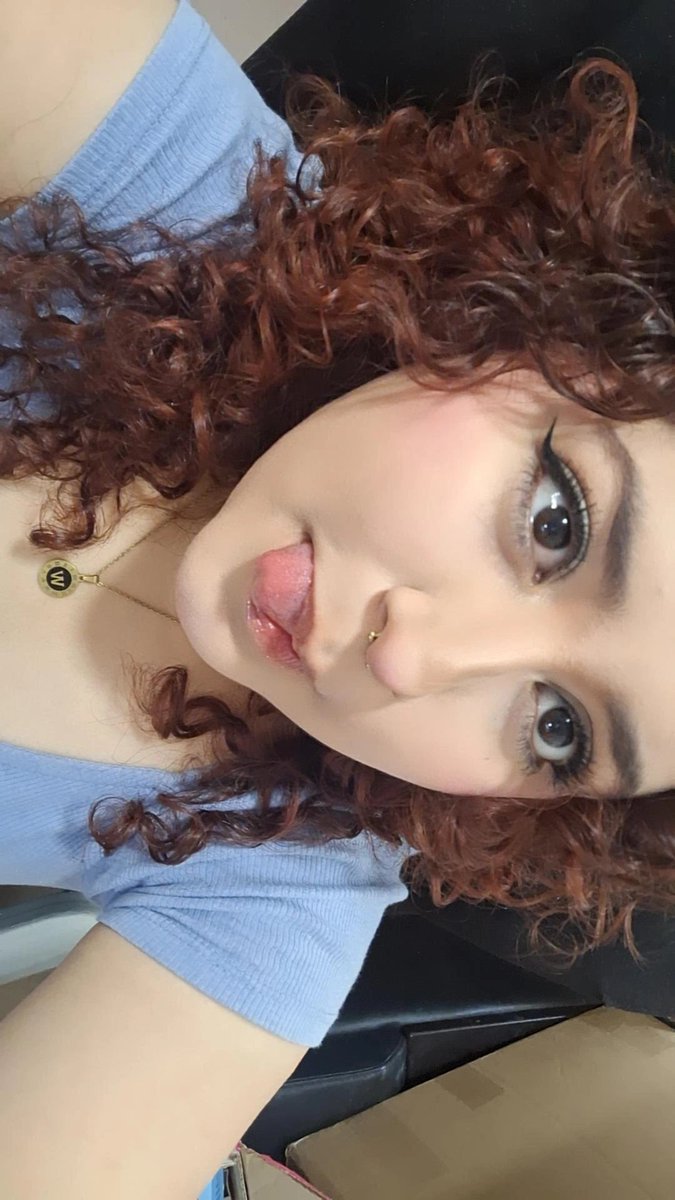 jw06livy's tweet photo. Holii busco mutis 
 #kpoptwt #stantwt 

𖤐 SVT, Ateez, Skz, Santos Bravos, Lngshoot , etc (a mi me gusta todo) 
𖤐 Wonwoo y Ohyul mi ult bias
𖤐 She/19/Bi / 🇲🇽
𖤐 08/10/2006
𖤐 Brisett (pueden decirme Livy, Bri, Bibi) 

♡ + ⌨︎︎ = mutis

Denme mutis
Foto de mis ult y mia https://t.co/ftVSvIomE6