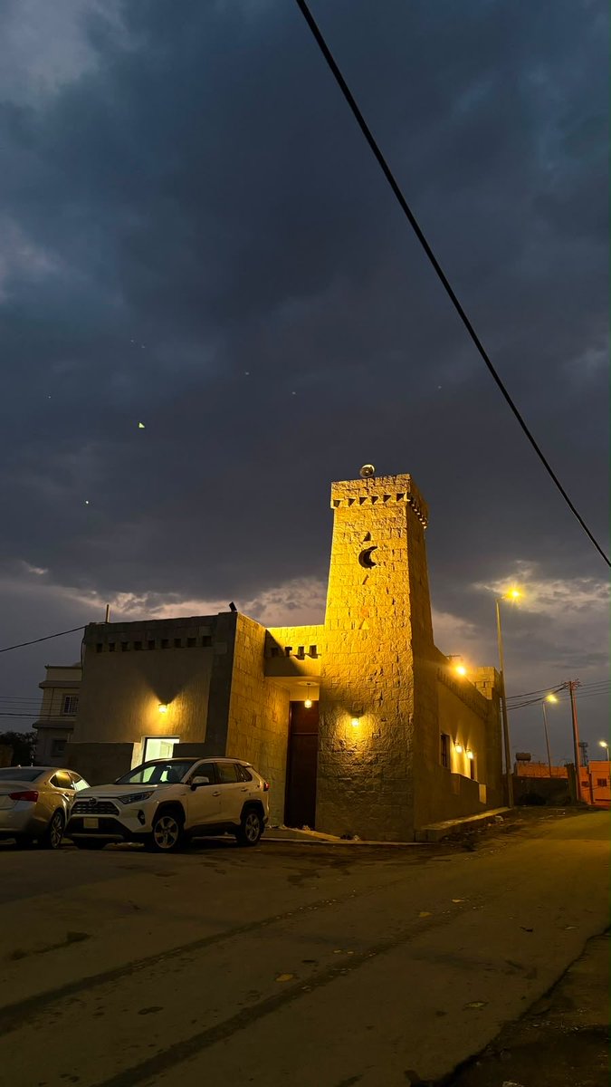 AlghonaimMosbe1's tweet photo. تم الانتهاء بفضل الله من البناء للمسجد وتأثيثه في محافظة بلجرشي وفق الهوية العمرانية للسروات منطقة الباحة وباستخدام الحجر المحلي . https://t.co/kLRGOzvLzB