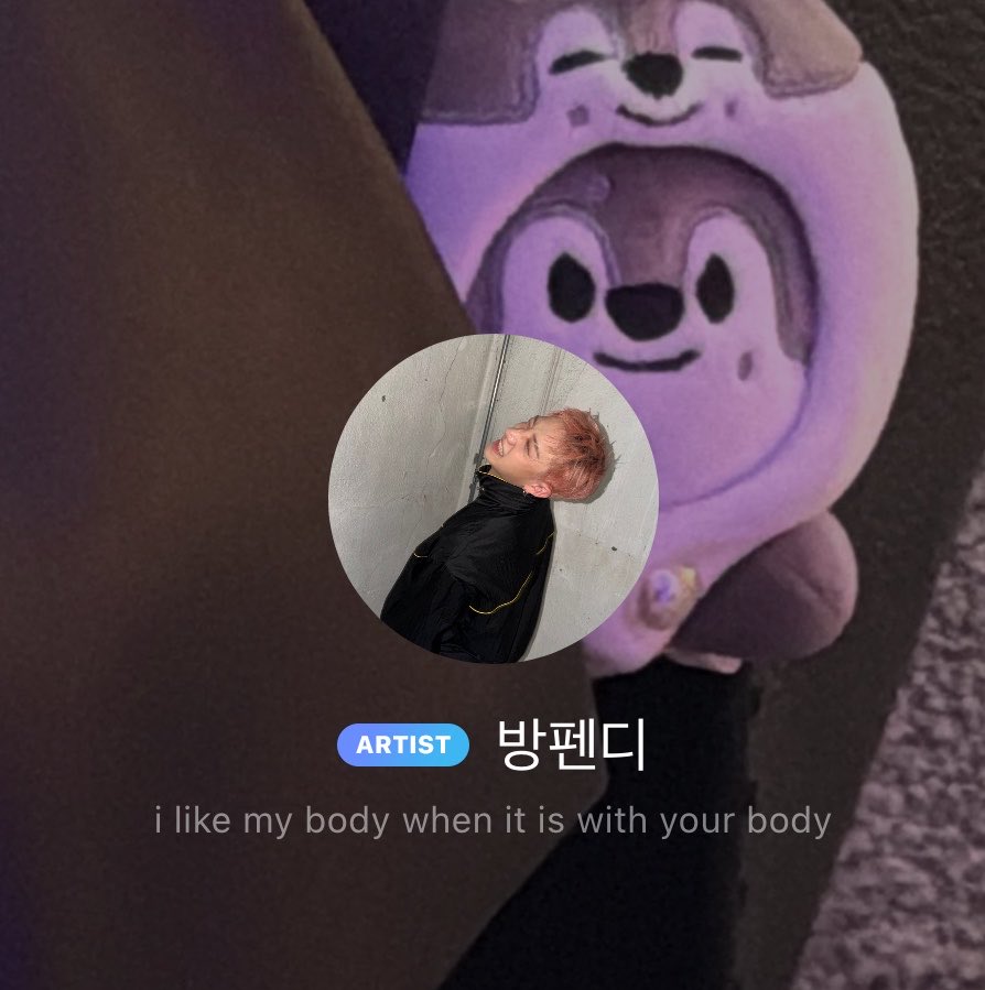 gnabnahc97chris's tweet photo. bang chan new bubble status 

“i like my body when it is with your body” https://t.co/bu3eohuR8F
