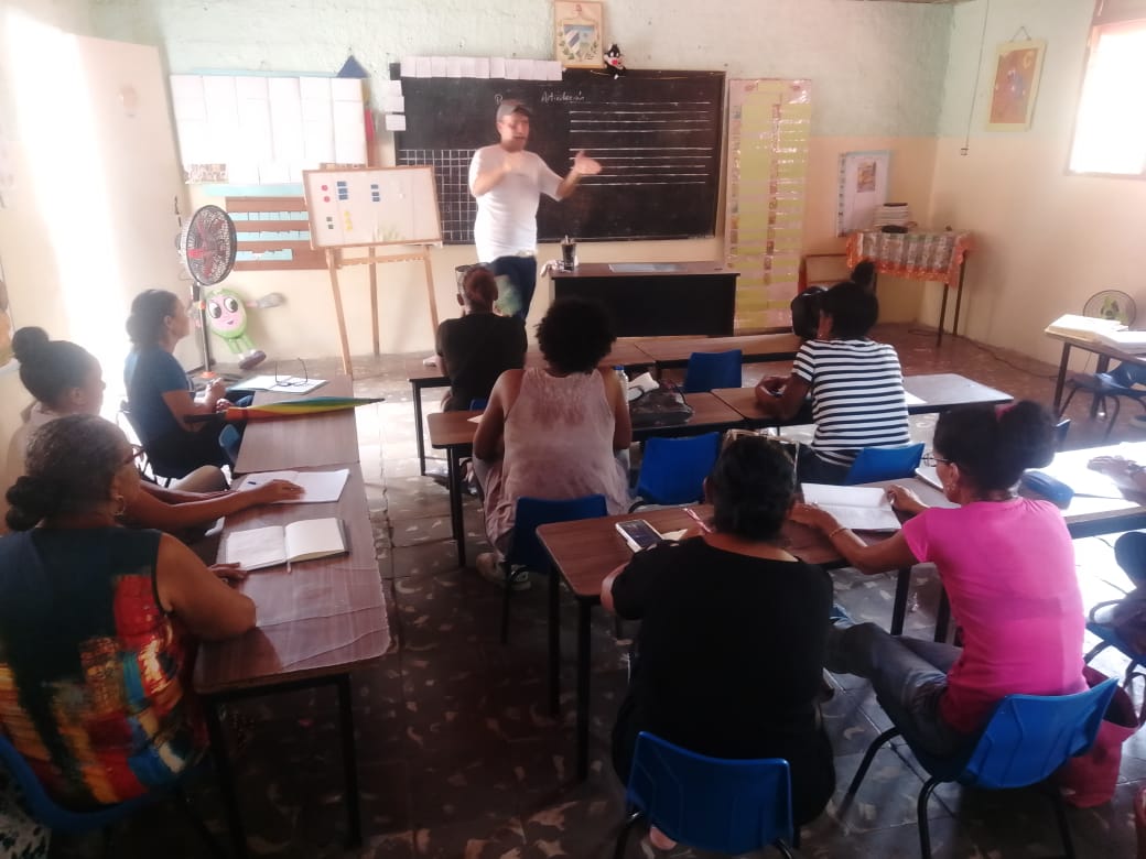 DirGeneralRegla's tweet photo. Se desarrollo Preparación de los maestros de 1er grado en la Escuela primaria Carlos Manuel de Céspedes.A la Educación en Regla ❤️ 

@EducaciónRegla
@DirectEducaHab 
@HerreraIre43158 
@YolivanC41557 
@YanetHzP25 
@IzquierdoAlons1 https://t.co/lvP8xeIQG1