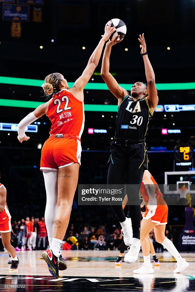 aja22wilsonHQ's tweet photo. a’ja wilson will play against nneka ogwumike for the last time tonight. 😢 https://t.co/85gOhTYAnM