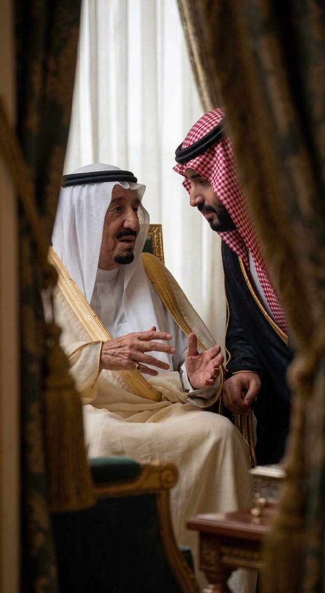 xiii09_'s tweet photo. رجالٍ أسّسوا دارٍ على العزّ والهيبة
والله ما نلحق جزاهم لو نوفي العمر كلّه. https://t.co/5yqcISL0nK