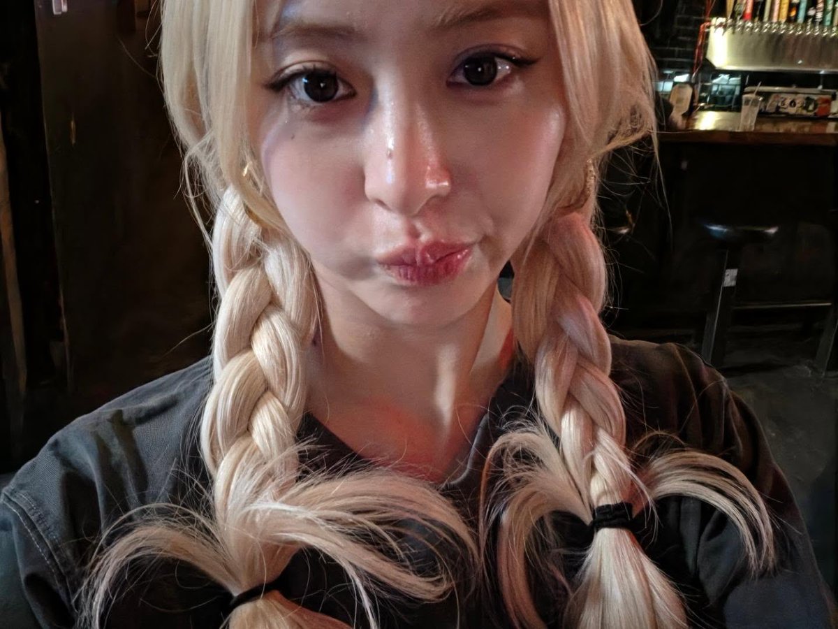 huhyunjinpics's tweet photo. cutie https://t.co/Uqo7CmkD7y
