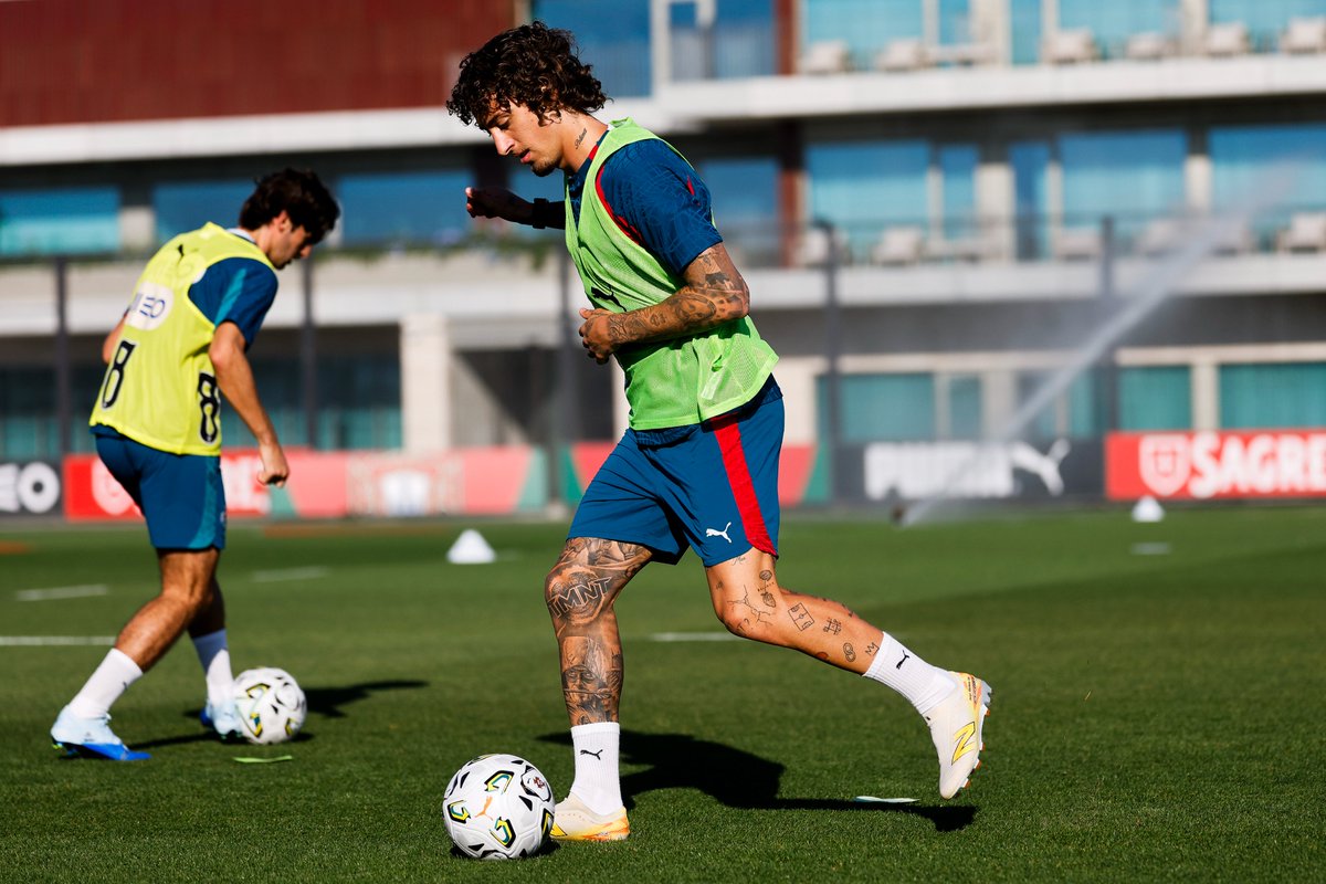 selecaoportugal's tweet photo. UEFA Nations League mode: ON 🔛 https://t.co/XLfg85zBpt