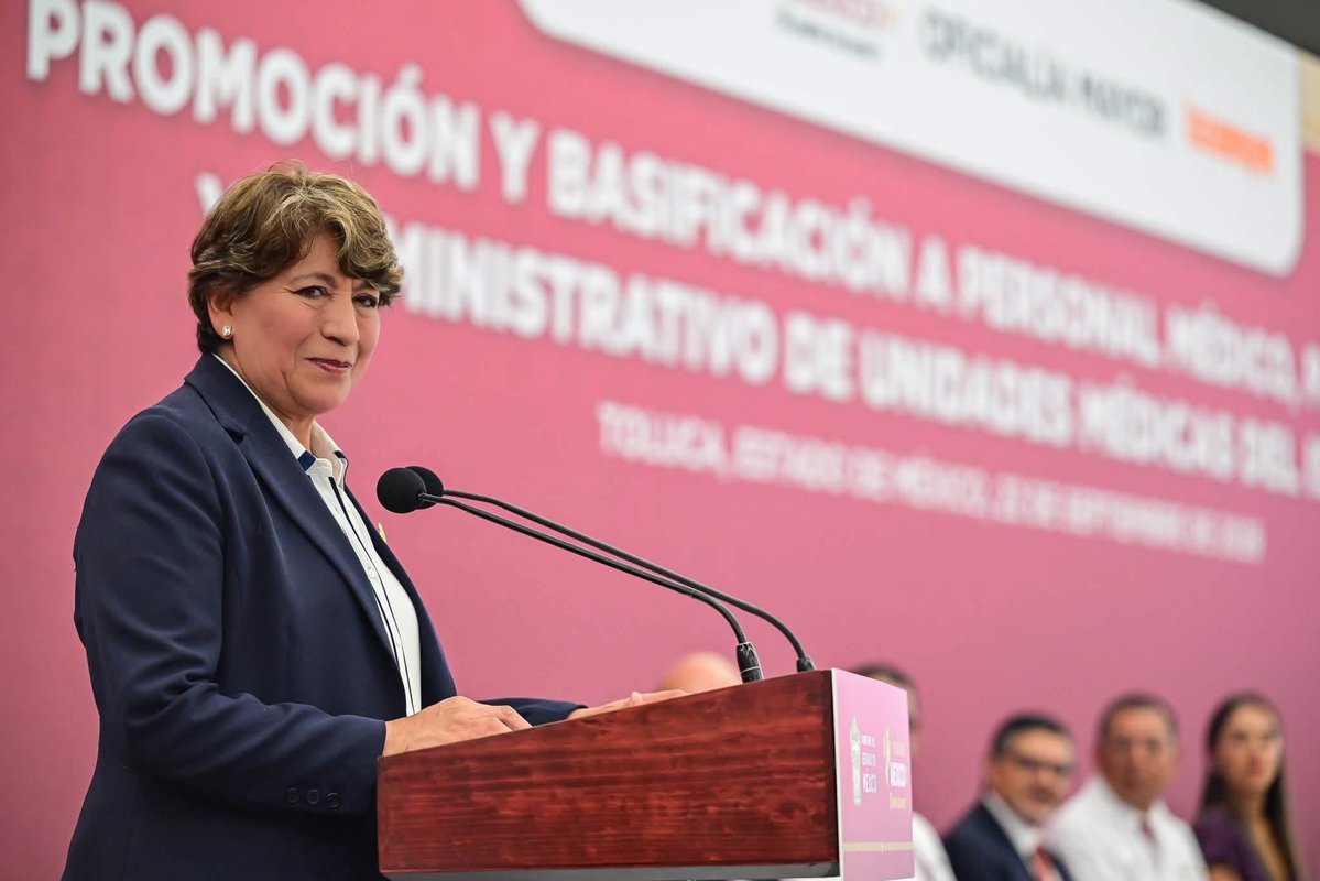 MonicaChDuran's tweet photo. Con el liderazgo de nuestra Gobernadora Delfina Gómez Álvarez, seguimos dignificando el servicio público.

Con estas acciones, 310 trabajadoras y trabajadores del Issemym de las áreas médica, paramédica y administrativa habrán recibido promoción y/o basificación. https://t.co/MgHk0RHro5