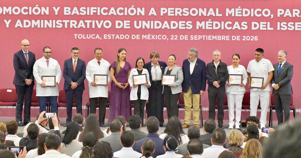MonicaChDuran's tweet photo. Con el liderazgo de nuestra Gobernadora Delfina Gómez Álvarez, seguimos dignificando el servicio público.

Con estas acciones, 310 trabajadoras y trabajadores del Issemym de las áreas médica, paramédica y administrativa habrán recibido promoción y/o basificación. https://t.co/MgHk0RHro5
