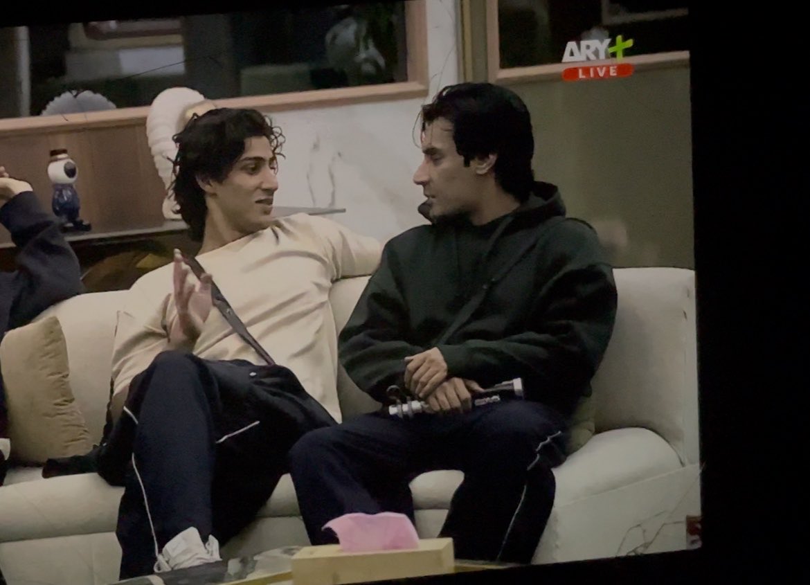 _sand_yyy's tweet photo. Uff I am so dheet ik mera kuch nai ho skta๐ญ๐ญ
My fayb forever
#tamasha5 #fasihkhalid #zaybkhan #fayb https://t.co/zWBc75l2Vw
