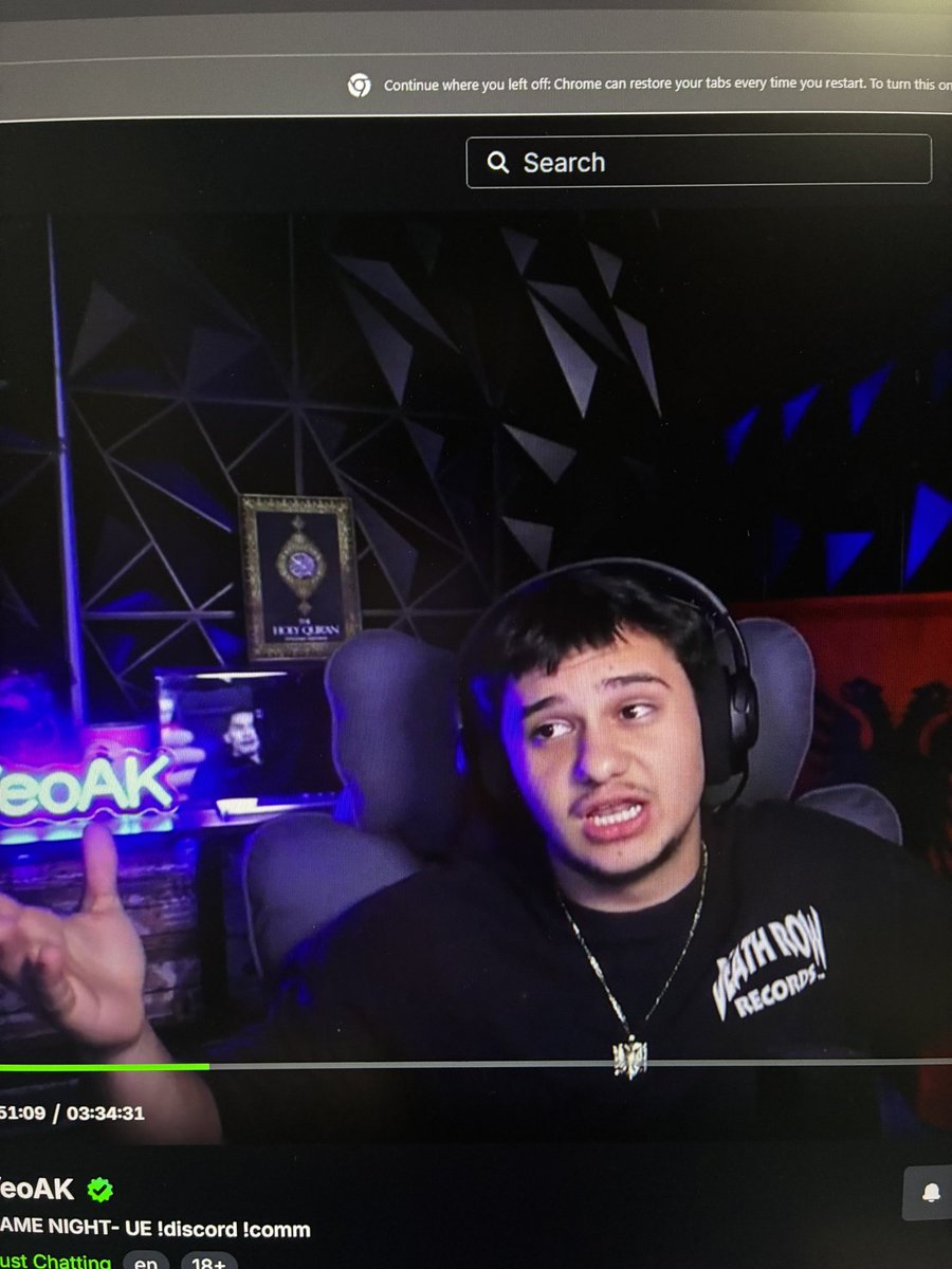 Kronker19's tweet photo. You can tell from his face and bone structure of this Orc he is retarded. there is no intelligence or thought process behind his Orc Skull. All he knows is to Larp and lie to make his way up to gain status. But with all his view Bot army no one still don’t know what tf he is. https://t.co/LxHIyBcSfR