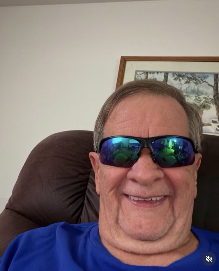 Milton35360448's tweet photo. Happiness is free baby girl ❤️💖💖 
What can I do for you to make you happy today baby girl 💕❤️❤️ https://t.co/NOCO75kk8o