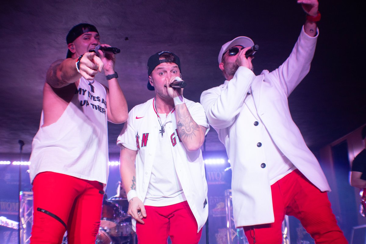 dustyarmadillo's tweet photo. 🎤 THE BOY BAND IS BACK! 🎤
Get ready to sing, dance, and relive all your favorite boy band hits at the Dusty Armadillo on Saturday, January 23rd! 🕺🎶

🎟️ Tickets are ON SALE NOW!

Grab your girls 👯‍♀️, warm up those vocal cords, and get ready for a night you DON’T want to miss! https://t.co/AHq0l1YNRj