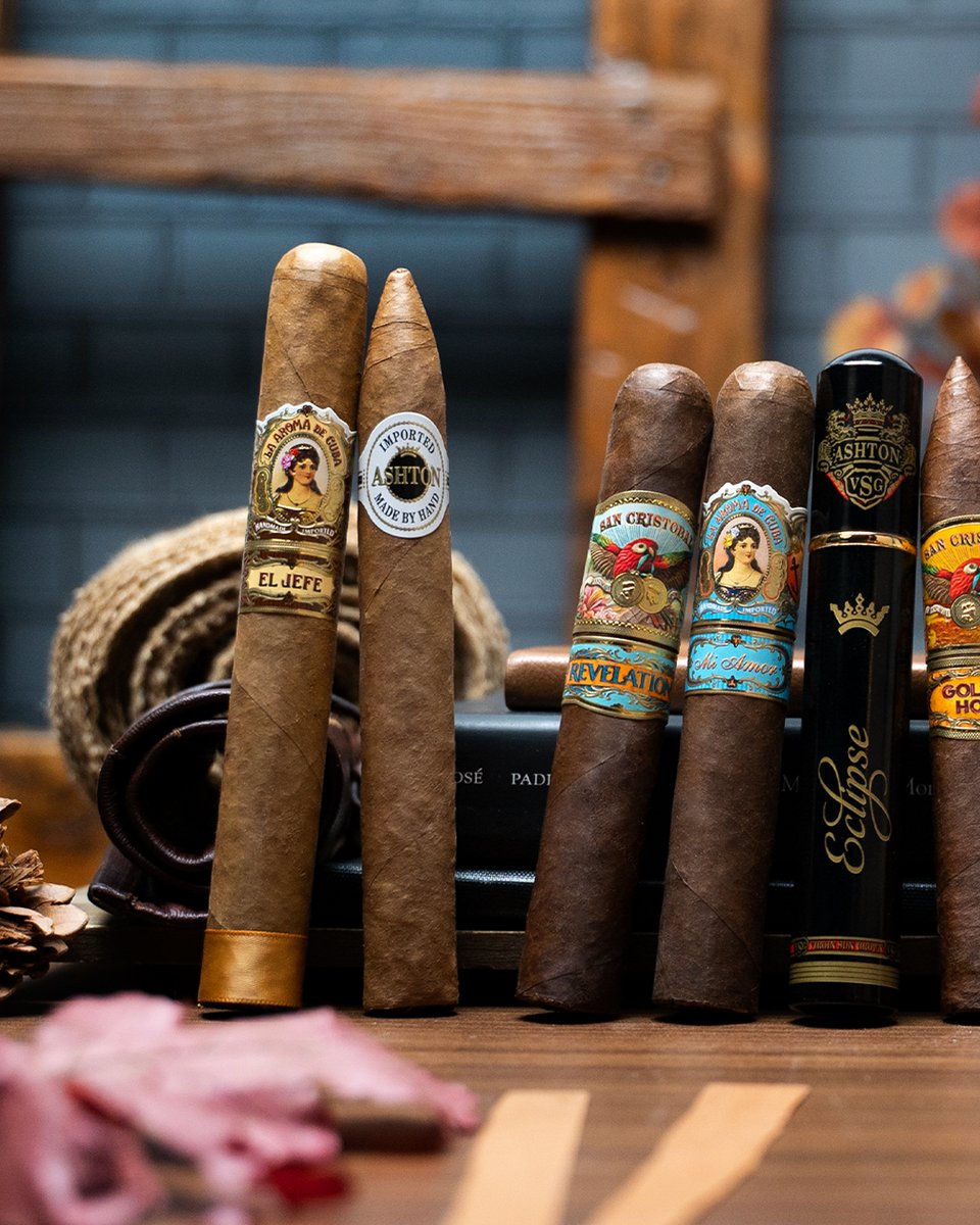 Ashtoncigar's tweet photo. The first day of Autumn has never looked better. 💨  

As the air cools and the season changes, step outside, light up your favorite, and settle into the slower pace of fall. Some escapes are as simple as fresh air and leaves. 🍂 https://t.co/X0H6CrItXd