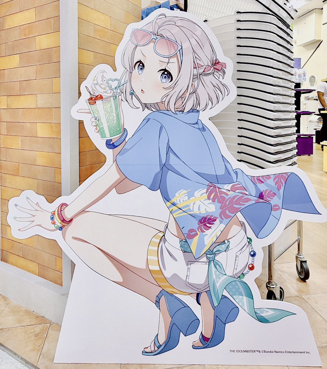 lilja0724hana's tweet photo. 最近のリーリヤ教育に悪くて非常にいい https://t.co/QAsVYSxnUX