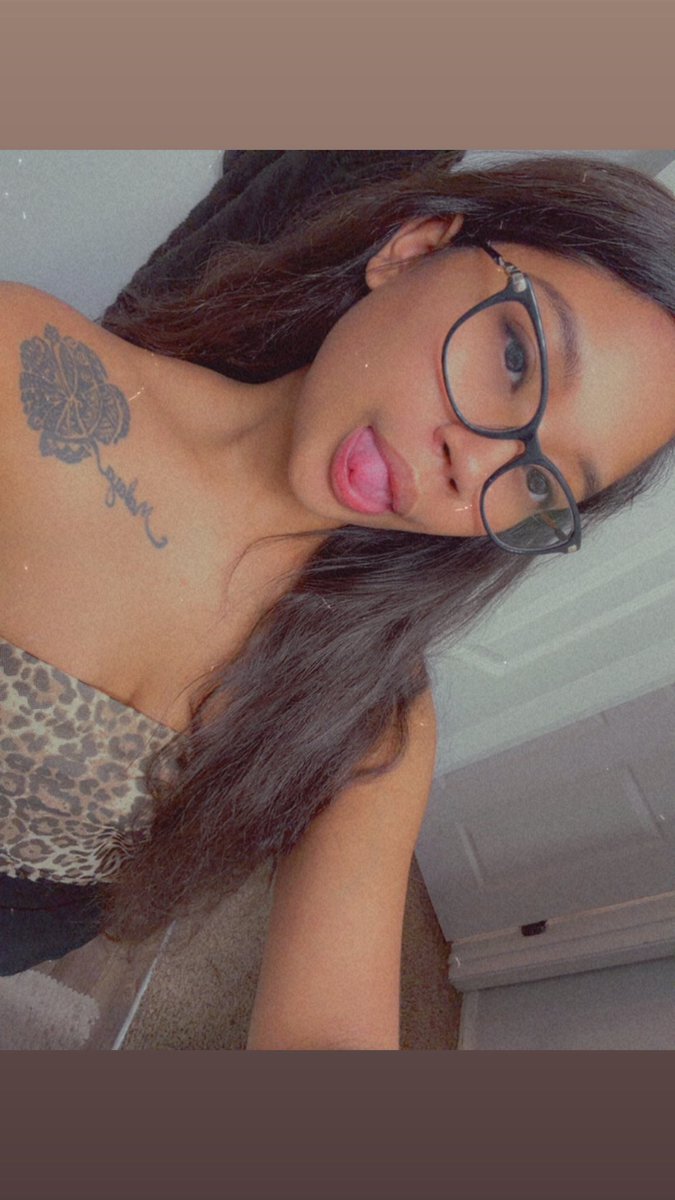 Sammy3ki's tweet photo. Face card never declines😏 https://t.co/tIy6WjxTCw
