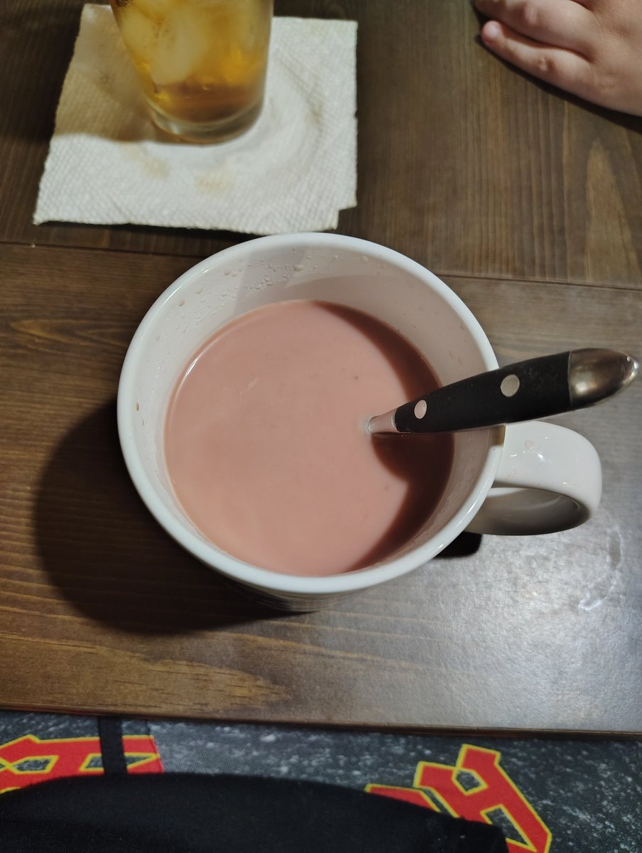 rodystarvez's tweet photo. dark pink hot chocolate ❤️‍🩹❤️‍🩹 https://t.co/7sX1f7mx3u