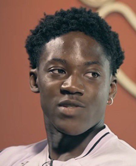 UTD_Seth001's tweet photo. 🚨 Kobbie Mainoo on the message David Beckham sent him:

🗣️ Kobbie Mainoo: “David messaged me after one of our games and I honestly didn’t know what to say at first.

“He said, ‘Kobbie, I’ve been watching you. You’ve got something United players are supposed to have you don’t look scared of the shirt.’

“I thanked him and thought that was the end of it.

“Then another message came.

“He said, ‘I keep hearing people compare you with midfielders from the past. Scholes, Carrick, even me sometimes. Don’t listen to it.’

“I replied, ‘Why not?’

“He said, ‘Because the moment you start trying to become someone else, you stop becoming the player you’re supposed to be.’

“Then he said something that really caught me.

“‘You’re playing for Manchester United at a time when everyone is desperate for the next superstar. Don’t rush to become one. Just become the player your team needs.’

“I asked him, ‘What would you do if you were me?’

“He replied, ‘Ask for the ball when everyone else is hiding.’

“That message stayed with me.

“And then he finished with, ‘One more thing, Kobbie. If you ever score a goal that wins a big game at Old Trafford, don’t celebrate like you’ve made it.’

“‘Celebrate like you’ve just started.’

“I screenshotted that message.

“Because when someone like David Beckham talks to you about Manchester United, you listen.”