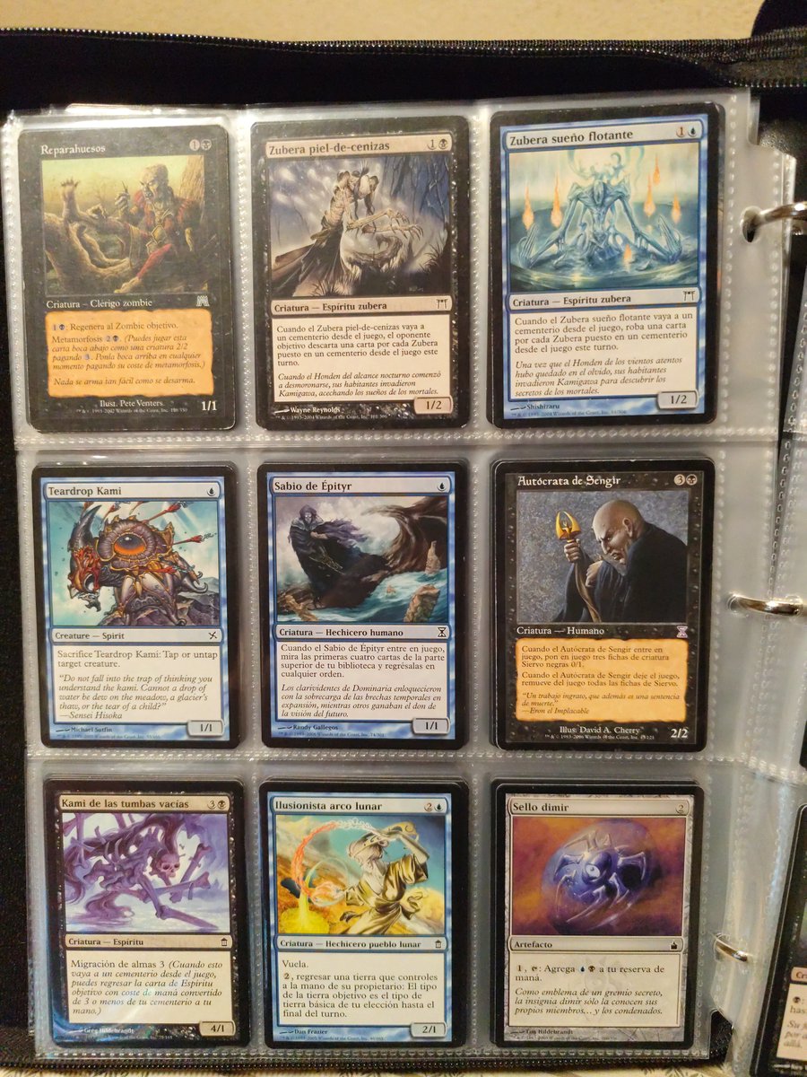 Fel_Power's tweet photo. @biezcorp Un mazo pocho de Zuberas que me hice en la primera edición de Kamigawa. Me la hice sólo porque me molaban como criaturas, aunque no gané muchas partidas 🫠
De ahí pasé a monored goblins, y llegué a ganar torneos immolando mis propias criaturas. https://t.co/Y0OvQzk5pR