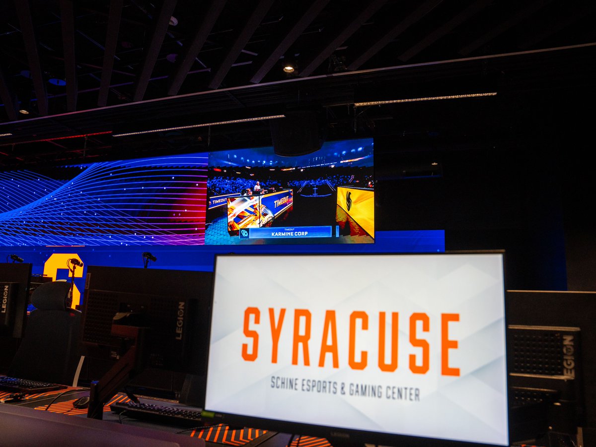 Cuse_Esports's tweet photo. That’s a wrap on our Rocket League World Championship Watch Party! 🍊

Thanks to everyone who came out to watch, hang out, and cheer NA on in the grand finals with us!

Here are a few moments from the day. 📸

@RocketLeague @RLEsports

#RLCS #RocketLeague #EpicPartner https://t.co/lxKRd3nm20