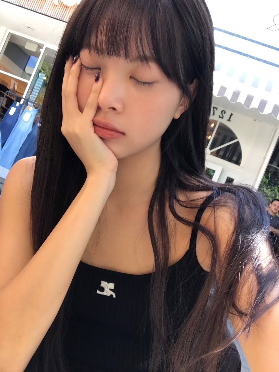 picseunchae's tweet photo. instagram update https://t.co/t7fp7GPFX6