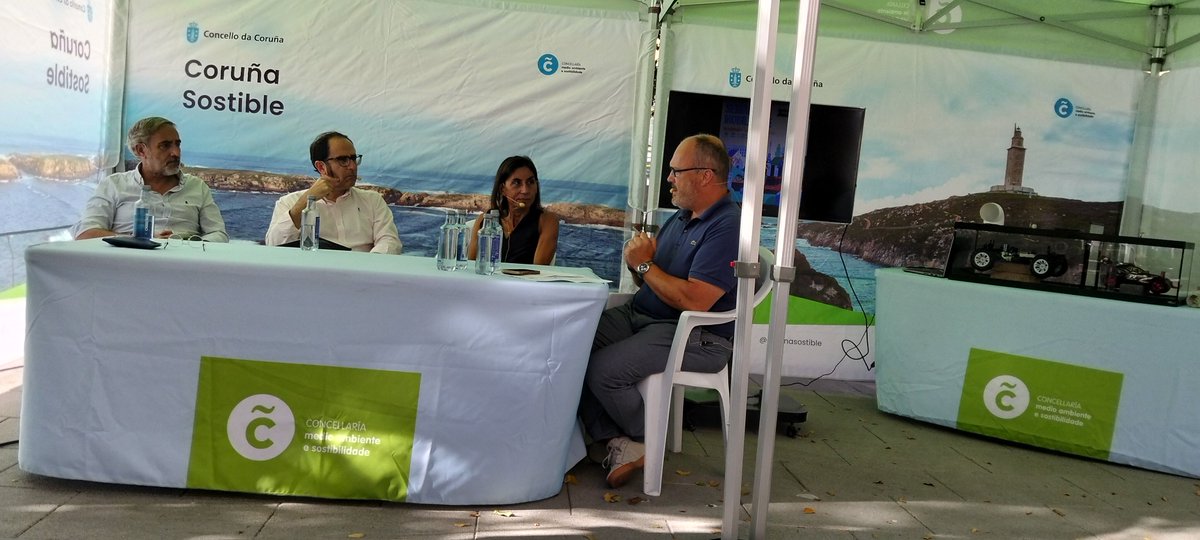 airecoruna's tweet photo. Gracias a Purificación López-Mahía, David Cartella, Roi Arias y Pedro Tasende por esta mesa redonda de tan alto nivel.
En breve accesible el podcast completo.
#SemanaMovilidadSostenible #ACoruña https://t.co/y1V4FfRIfe