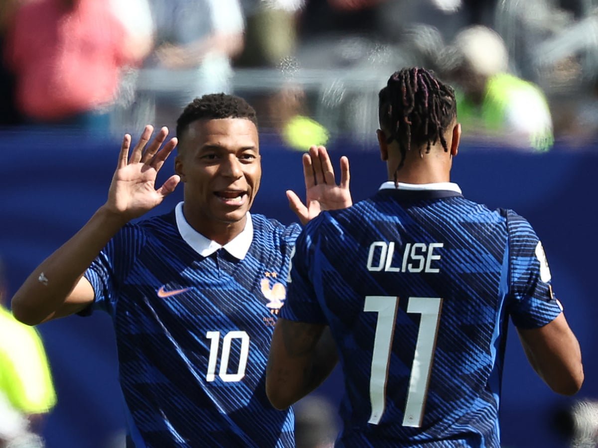 iMiaSanMia's tweet photo. Kylian Mbappé on Michael Olise and the Real Madrid speculation during the summer: "I’ve heard the speculation. But I know it very well myself: when I was a PSG player, there were countless rumours. And I think it would be disrespectful to advise a player to leave. That would be unfair to Bayern. Especially since Bayern are a great club where Michael can achieve a lot. Of course, every club in the world would love to have Michael Olise. He's an outstanding player" [@SPORTBILD]