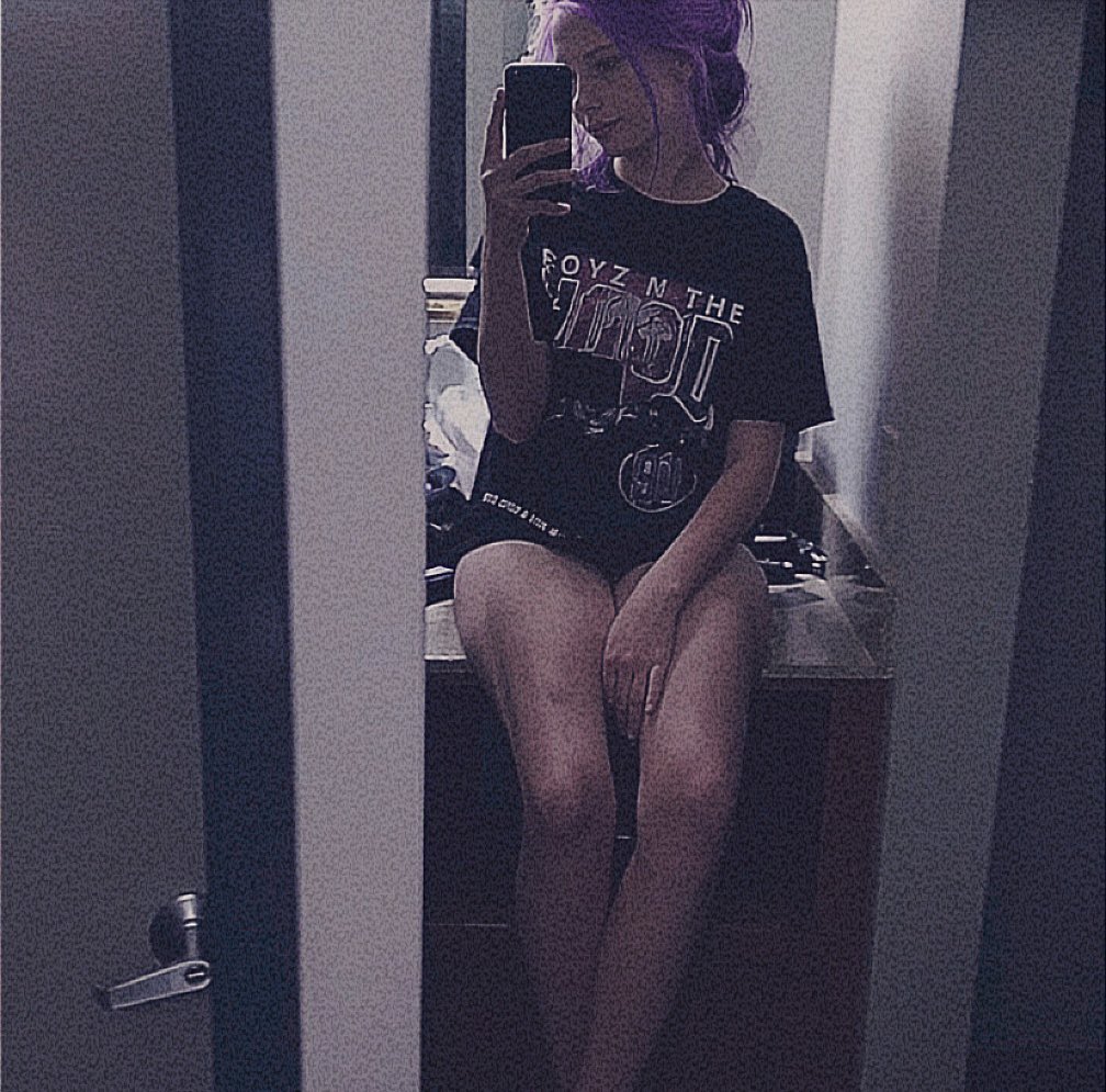 psychobaddie23's tweet photo. Even if I copy her, I do it better. How is that possible? 🥵😈 https://t.co/8ByPjx6dje