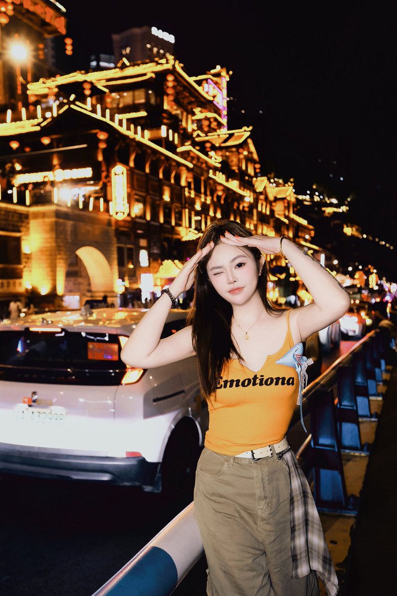 valgamekiol's tweet photo. 车水马龙 https://t.co/22gwNXHfCT
