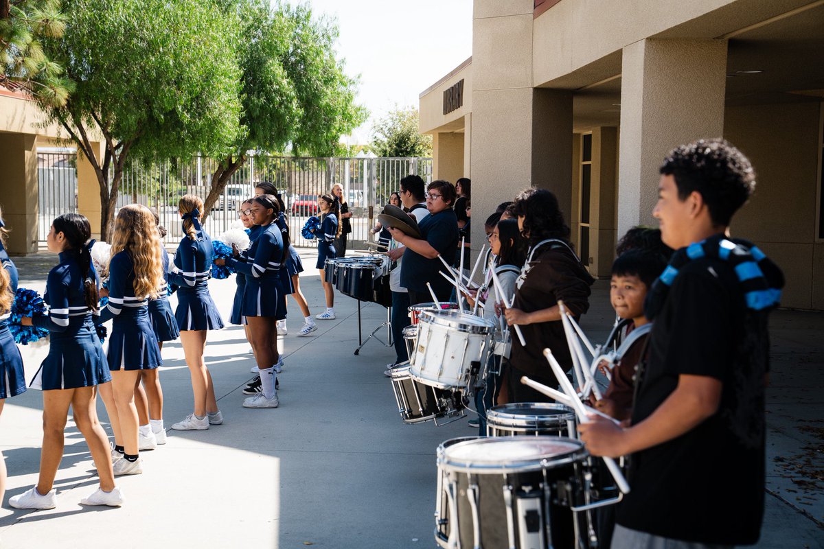 RivSupCourt's tweet photo. Last week, we celebrated Constitution Day with the next generation of civic leaders! ⚖️

Presiding Judge Jacqueline C. Jackson and Justice Carol D. Codrington joined Rancho Viejo Middle School as it received a 2026 Civic Learning Award of Distinction.

Congratulations! 🎉 https://t.co/J8b4SzKNSg