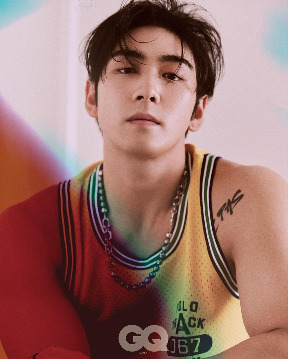 BaekhoToday's tweet photo. Four years ago today, #BAEKHO graced the 3rd edition of GQ Korea’s GQ Golf magazine! 💗

#백호 #강동호 #KANGDONGHO https://t.co/IKIMK17Vn7