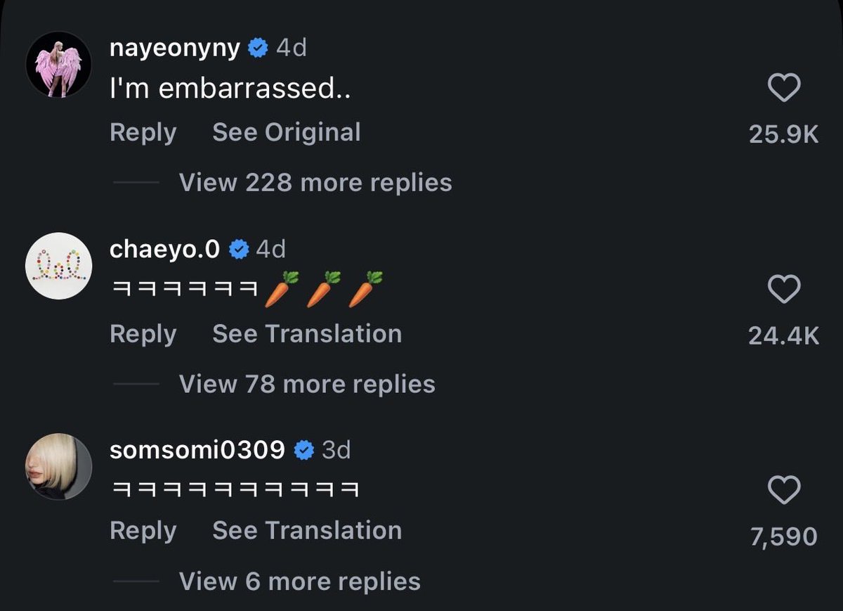 snuffles21's tweet photo. Just realized Somi and Chaeyoung were on her ass https://t.co/GdivkpDz6b