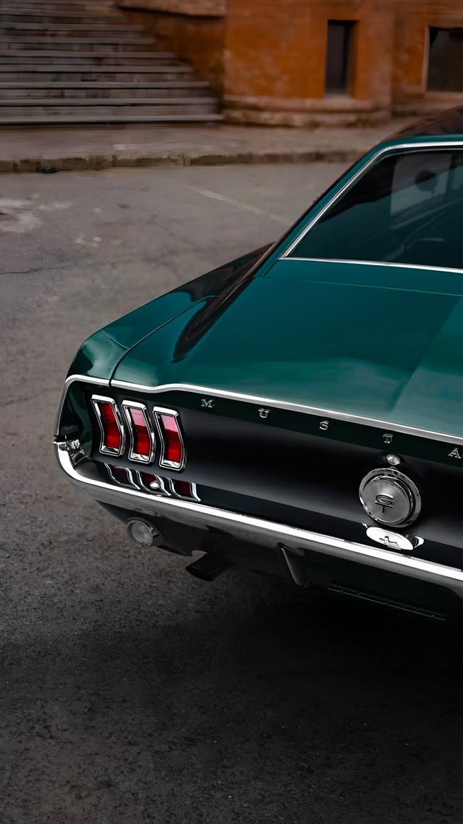 Auto_Porn's tweet photo. '67 MUSTANG FASTBACK 😍 https://t.co/APd1MpU29v