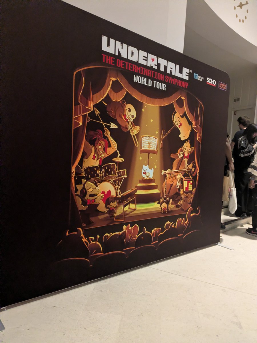 Leecheenkuss's tweet photo. Went to the Undertale determination symphony in Paris and uh

They were constantly off beat?

AND THEY DID NOT PLAY "THE BATTLE AGAINST TRUE HERO" WHICH IS PERFECT FOR ORCHESTRA BUT THEY PLAYED MEGALOVANIA TWICE?

Was I the only one who was bothered by this? https://t.co/3YBTrmCPQ5