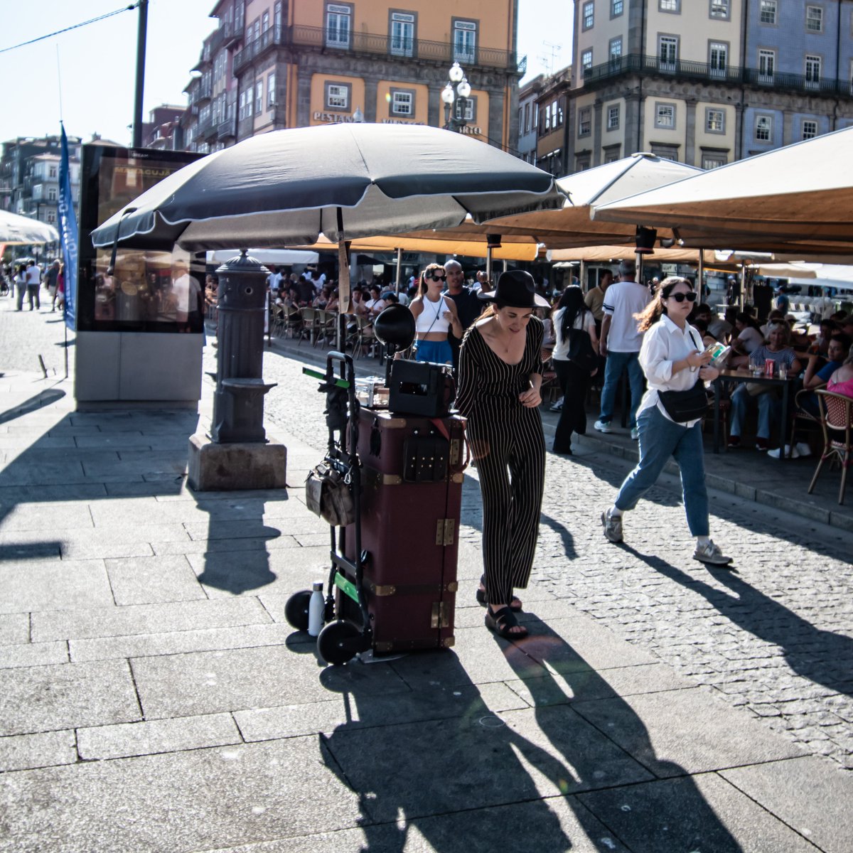 apcmo's tweet photo. A fotografa "Old Press".

Porto, 15 de Julho de 2025.

© 2025 - Paulo Oliveira, all rights reserved. https://t.co/ogLvyuqzRE