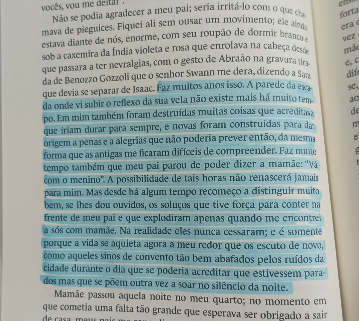 umanjopalido's tweet photo. Esse trecho de Proust é assustador demais... às vezes fico acordada à noite pensando nele https://t.co/5GfjQYR11p