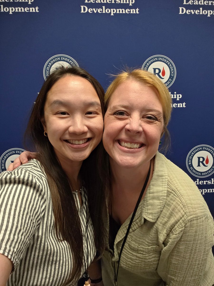 KatieSanford47's tweet photo. Got to spend the afternoon learning with @MrsKellyTo at #RISE today! #RISDDreamOn https://t.co/QkCcwYah9r