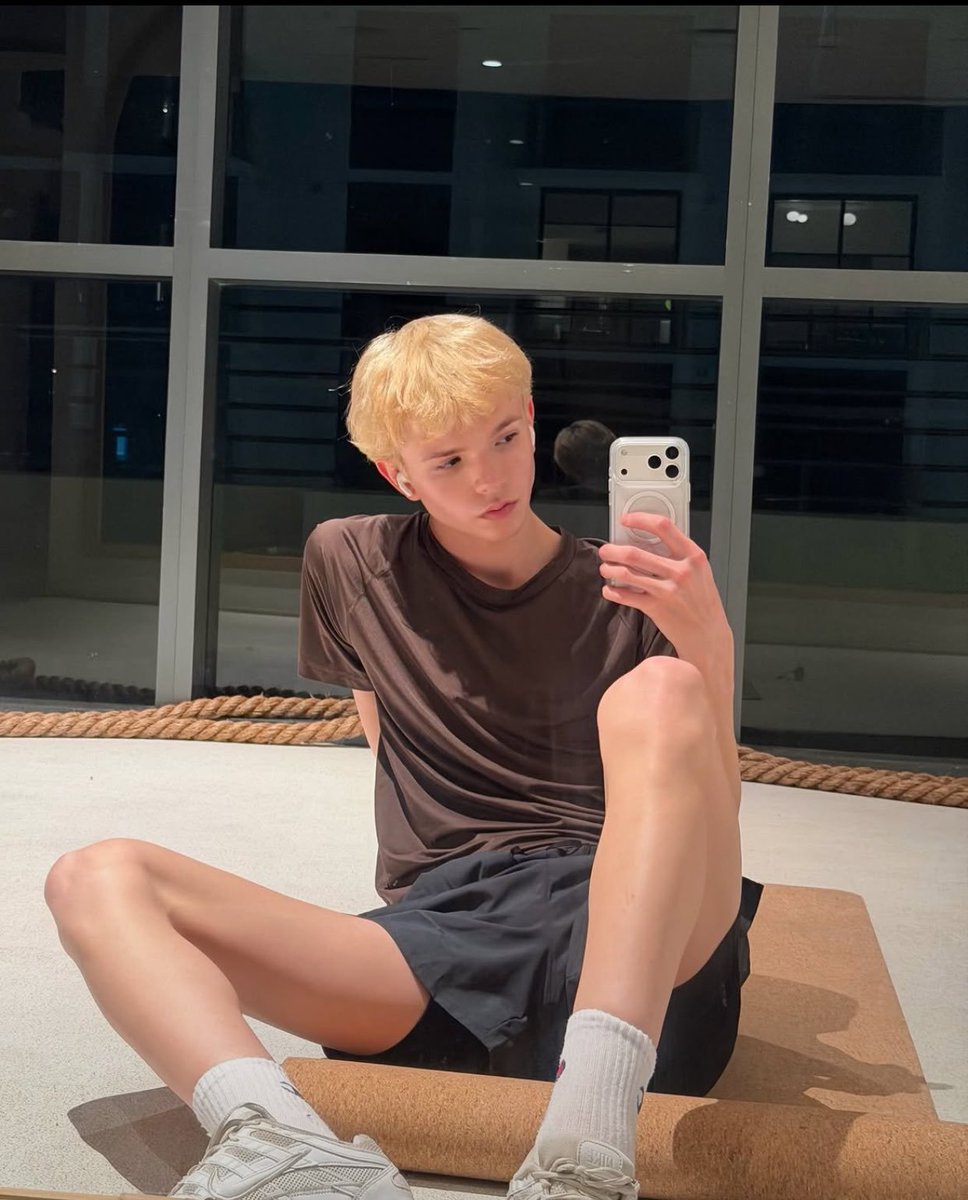 Johnny648711's tweet photo. Admin 🔗 https://t.co/1Wn04YdF8M

Preview 🔗 https://t.co/dbdNZEOzGp https://t.co/2q2IpWbm74