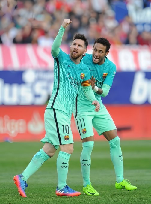 10InfoBlaugrana's tweet photo. Un 10 de la cantera del Barça y un 11 brasileño https://t.co/whqG8fKcvq