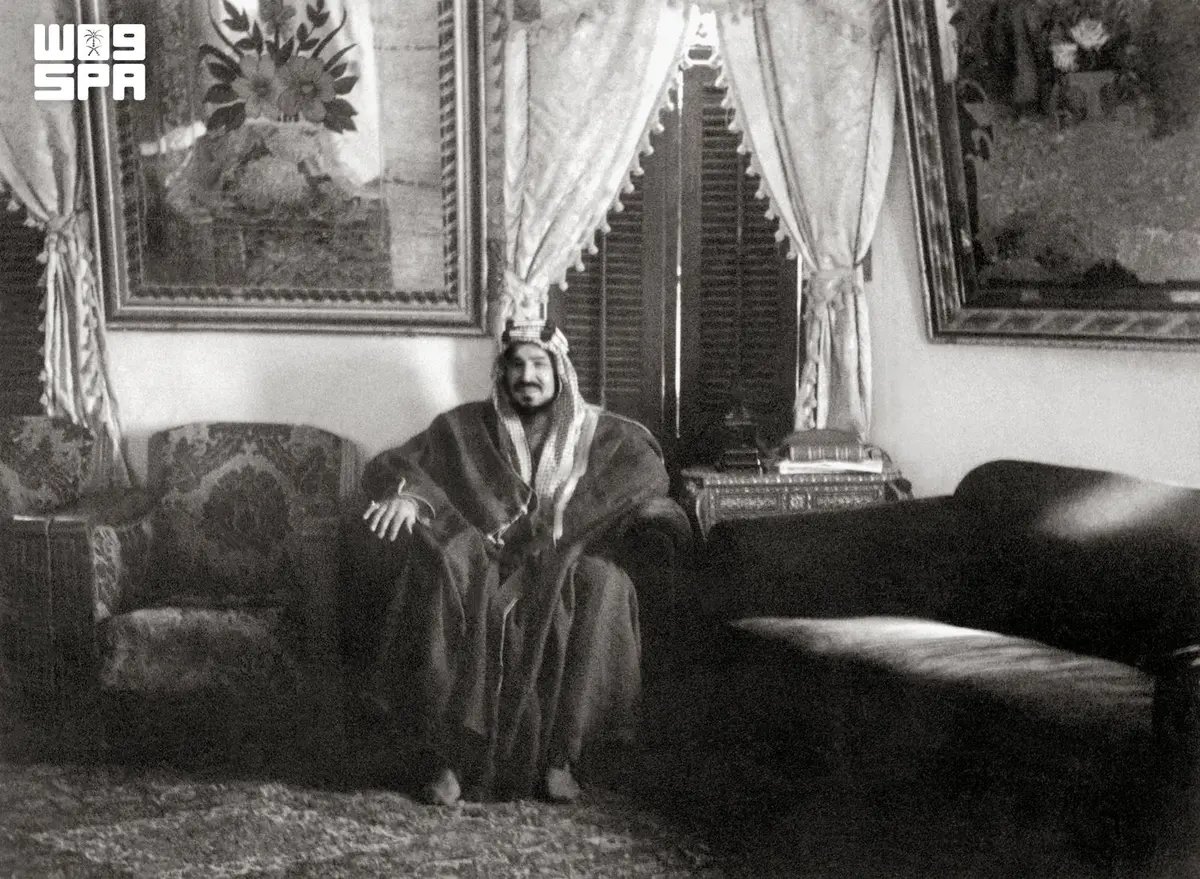 spafr4's tweet photo. Les vêtements et les effets personnels du Roi Abdulaziz : simplicité dans l’apparence et souci du détail.
https://t.co/snLYNCpsJU
#SPAGOV https://t.co/42eGMFX6kC
