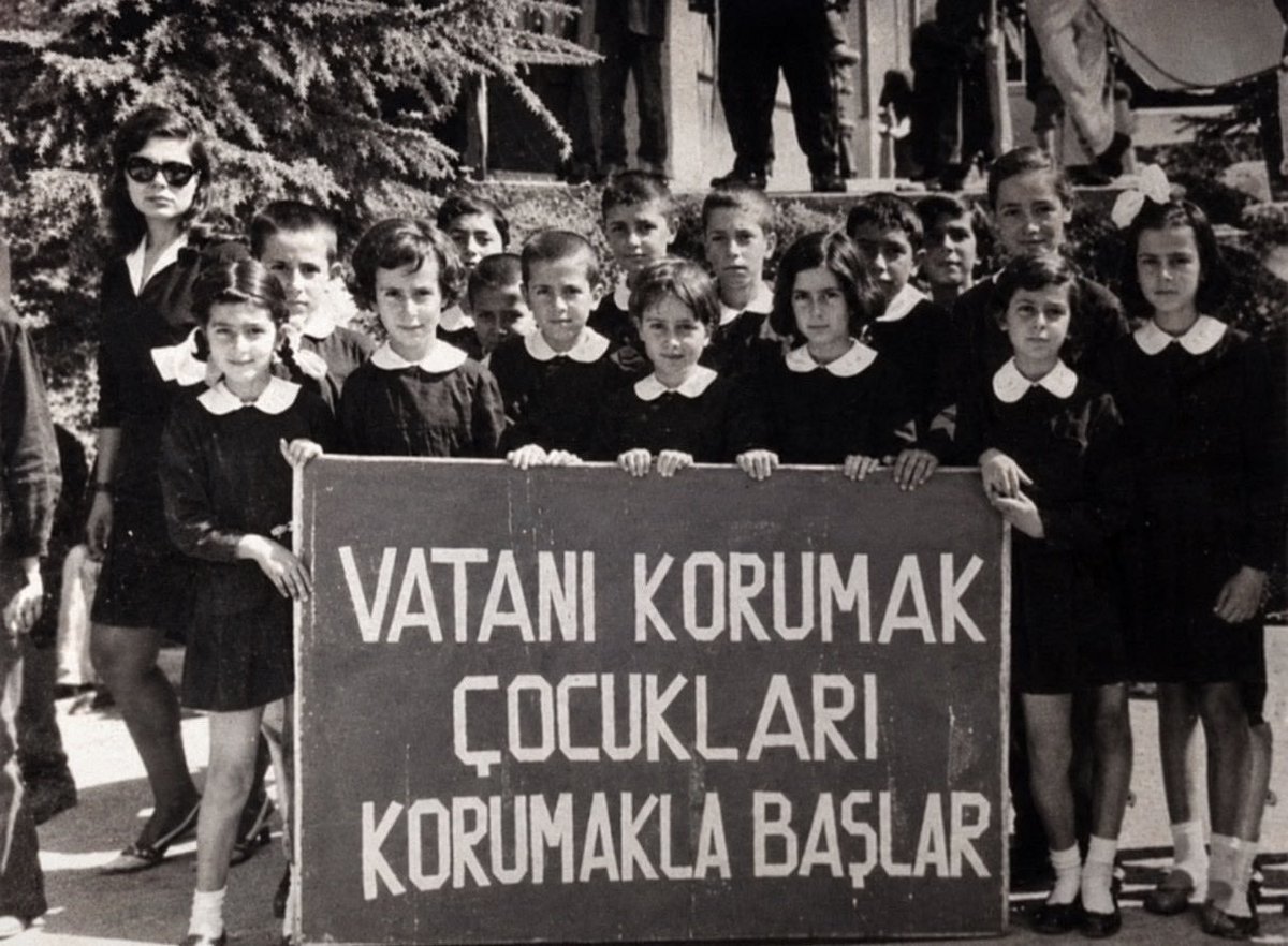 Pinar802's tweet photo. #hükümetistifa https://t.co/kPFQByRpy3