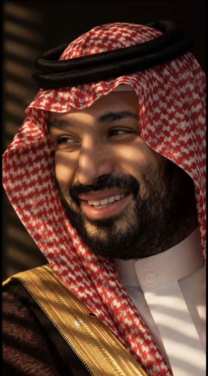 FFuyft's tweet photo. يــــــافديت ذا الوجه ياجعلنا مانفقد هالابتسامه 
يا وجهٍ يروي ضَمَا القلب والروح❣️❣️❣️ https://t.co/mClnSyFyzZ