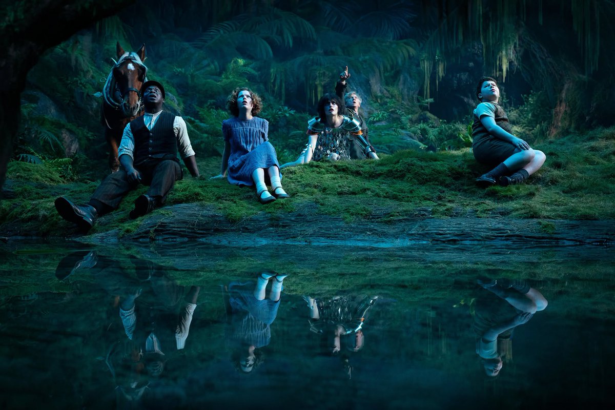 whatonnetflix's tweet photo. Netflix has finally released the new stills for NARNIA: THE MAGICIAN'S NEPHEW in full resolution. https://t.co/GDGZR1joOz