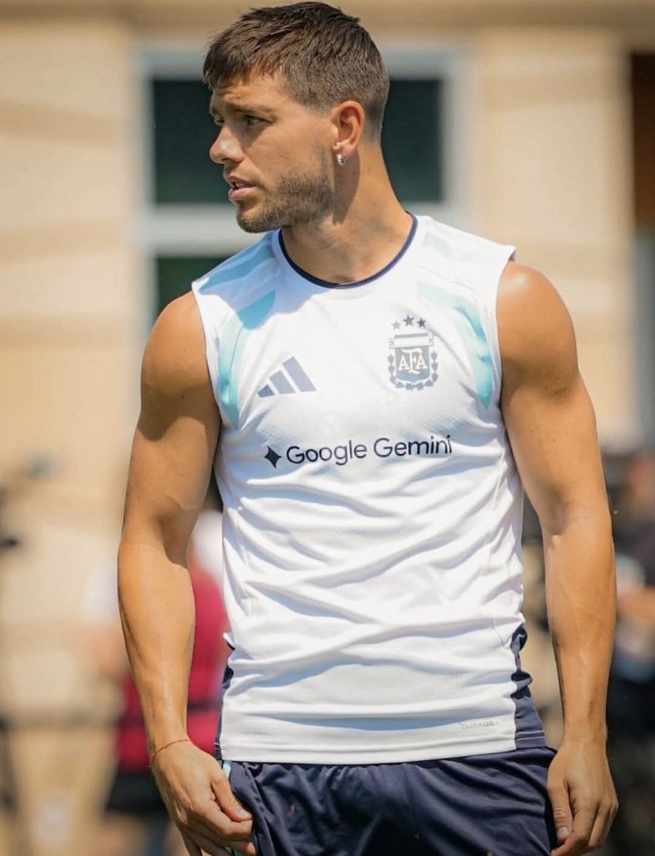 ScouseAdam28's tweet photo. Giovani Lo Celso ⚽️😍 https://t.co/Ormr293lG5
